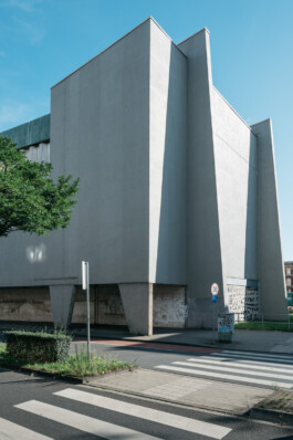 Kirchenschiff der Kulturkirche Liebfrauen Duisburg, Architekturfotografie Daniel Sadowski Fotograf